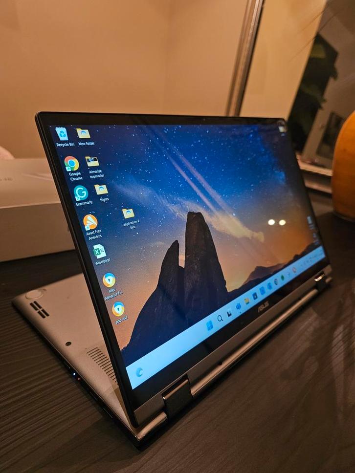 ASUS Zenbook Flip 15 Touchscreen Laptop / Tablet  ️, Computers en Software, Windows Laptops, Nieuw, 15 inch, SSD, Onbekend, 8 GB