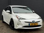 Toyota Prius 1.8 Executive NAVI | PDC | CAMERA € 13.495,00, Auto's, Toyota, Automaat, 65 €/maand, Wit, Bedrijf