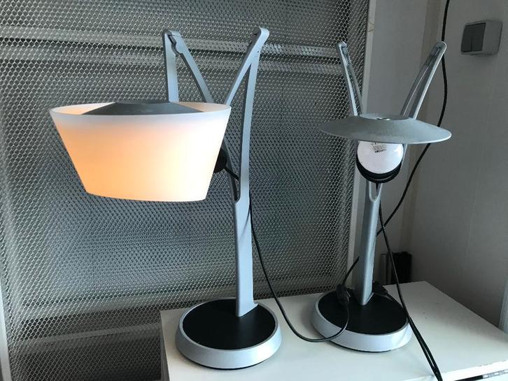 Twee Novecento Tre Ci Luce ontwerp L. Stano, Huis en Inrichting, Lampen | Tafellampen, Minder dan 50 cm, Glas, Metaal, Ophalen of Verzenden