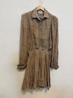 Korte Jurk Bliss Taupe - Embellished Boho Dress (XS/S), Kleding | Dames, Jurken, Bruin, Nieuw, Ophalen of Verzenden, Maat 34 (XS) of kleiner