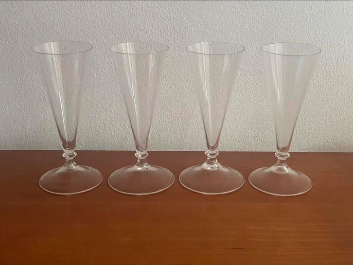 Gerard Muller: 4 Funnel glazen Josephinenhütte, Schreiberhau, Antiek en Kunst, Antiek | Glas en Kristal, Ophalen of Verzenden