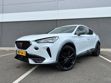 Cupra Formentor 1.4 E-hybrid / Panoramadak / 20 INCH / LED beschikbaar voor biedingen