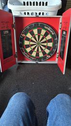 Dartbord met kast, Ophalen, Zo goed als nieuw, Dartbord