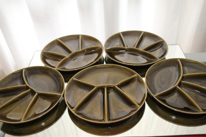 Acht Goedewaagen vijfvaksborden, Antiek en Kunst, Antiek | Servies los, Ophalen of Verzenden