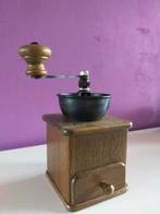 Antieke koffiemolen in goede staat, Antiek en Kunst, Ophalen of Verzenden