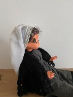 Zeeuwse klederdracht pop uit oude tonge, Verzamelen, Poppen, Ophalen of Verzenden, Pop