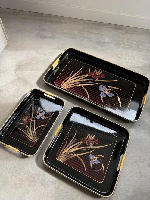 Set 3 vintage dienbladen in originele doos, Auto-onderdelen, Verlichting, Nieuw, Ophalen of Verzenden