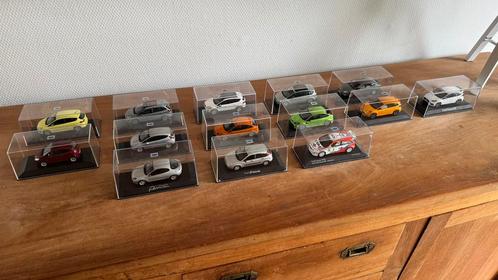 MiniChamps 1:43 diverse Ford modelauto’s - nieuwstaat, Hobby en Vrije tijd, Modelauto's | 1:43, Zo goed als nieuw, Auto, MiniChamps