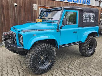 Land Rover Defender 90 soft top custom 2.4 TD 4 zits Miami B beschikbaar voor biedingen