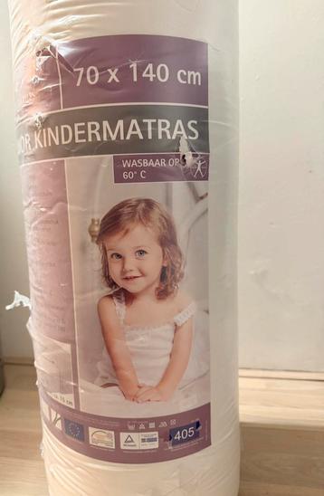 Nieuw kindermatras 70x140 in verpakking. beschikbaar voor biedingen