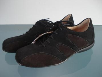 HARTJES | Nieuwe zwart bruine wandelschoenen 36 beschikbaar voor biedingen