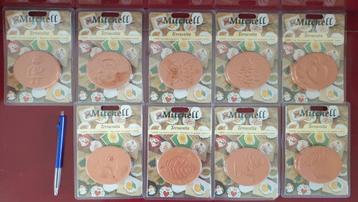 9 stuks Mitchell Terracotta mallen Reliëfs van katoenpapier beschikbaar voor biedingen