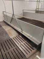 vleesvarken hok met rvs trog, Dieren en Toebehoren, Overige Dieren-accessoires, Ophalen, Zo goed als nieuw
