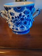 Delfts blauw vaasje 12 cm hoog, Antiek en Kunst, Antiek | Keramiek en Aardewerk, Ophalen of Verzenden