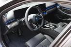 BMW i5 Touring eDrive40 M Sport / Panoramadak / Trekhaak / P, Auto's, BMW, 81 kWh, Achterwielaandrijving, Gebruikt, Zwart