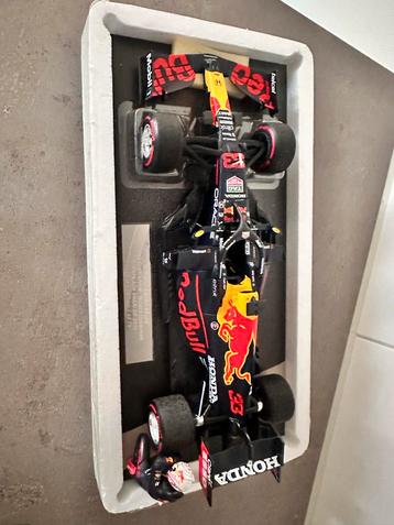Max Verstappen RB16B 2021 1:18 beschikbaar voor biedingen
