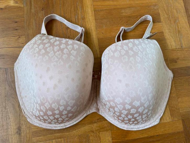 PrimaDonna Twist Must Have Voorgevormde Beugel Bh - maat 70G, Kleding | Dames, Ondergoed en Lingerie, BH, Ophalen of Verzenden