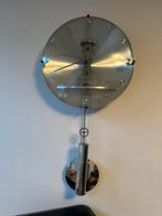 Moderne design klok. Chroom., Ophalen, Gebruikt