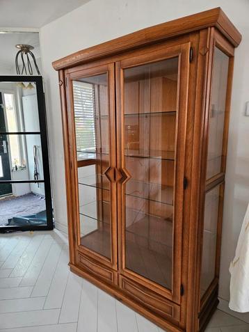 T.E.A.B. Prachtige grote eiken vitrinekast kast 130X195X45 beschikbaar voor biedingen