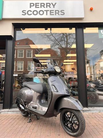 VESPA GTS 310 HPE SPECIALPAINT EXCLUSIVE AGAAT GRIJS 2025 beschikbaar voor biedingen