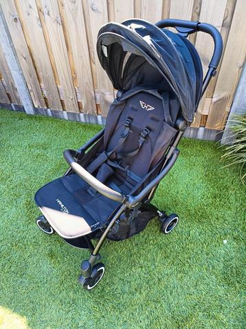 HAMILTON X1 BUGGY ZEER NETTE STAAT WEINIG GEBRUIKT ! beschikbaar voor biedingen
