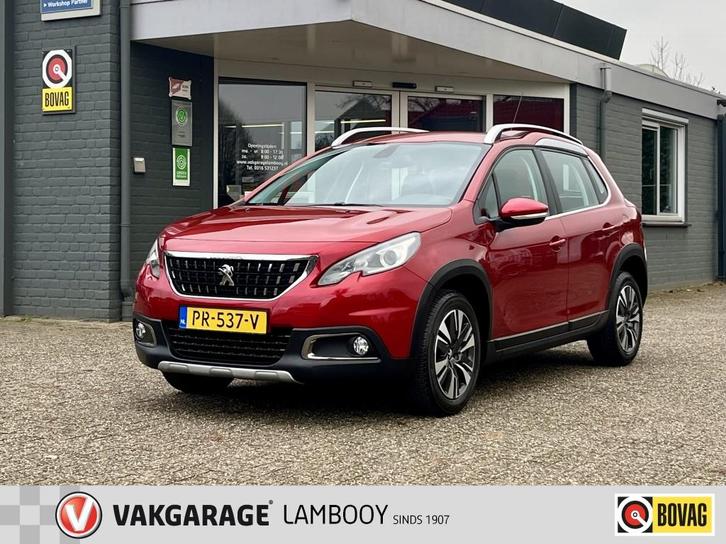 Peugeot 2008 1.2 PureTech Allure Navigatie Cruise control, Auto's, Peugeot, Bedrijf, ABS, Airbags, Airconditioning, Android Auto