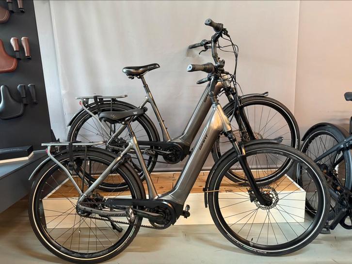 Set elektrische fietsen GIANT DailyTourE+ Belt 625wh, Fietsen en Brommers, Elektrische fietsen, Zo goed als nieuw, Overige merken