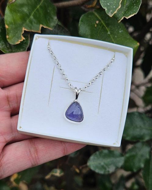 Tanzaniet Ketting Hazel - Echt ZIlver, Sieraden, Tassen en Uiterlijk, Kettingen, Nieuw, Zilver, Zilver, Met edelsteen, Met hanger