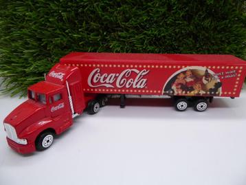 Kerstdorp Coca cola vrachtauto  --  187 beschikbaar voor biedingen
