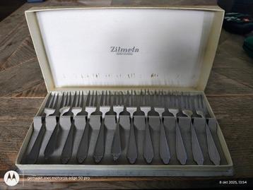 Gero zilmeta gebaksvorkjes en borrellepeltjes beschikbaar voor biedingen