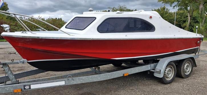 Shetland 550+motor, Watersport en Boten, Motorboten en Motorjachten, Zo goed als nieuw, Polyester, Tot 6 meter, Benzine, Buitenboordmotor