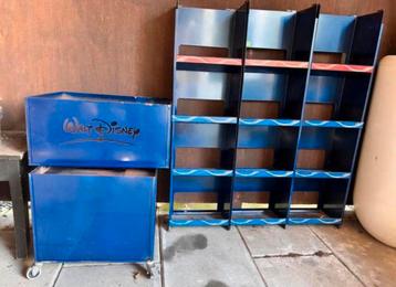 GRATIS Vakkenkast Disney metaal beschikbaar voor biedingen