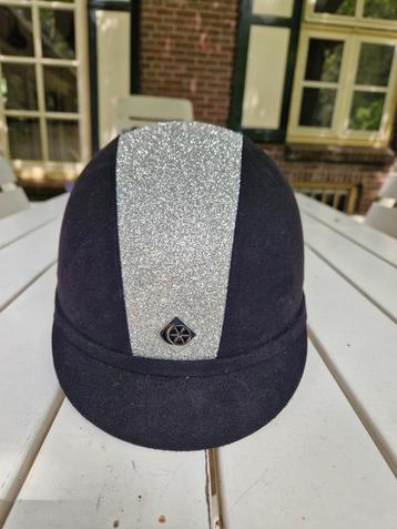 Z.G.A.N. Charles Owen Sparkly zwart met zilver beschikbaar voor biedingen