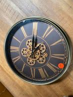 Raderklok met bewegende tandwielen 55cm van 119 nu 39,95, Ophalen, Nieuw, Analoog, Wandklok