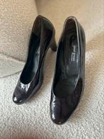 Dieppaarse lak pumps Paul Green maat 40 (6 1/2) zgan), Pumps, Overige kleuren, Ophalen of Verzenden, Zo goed als nieuw