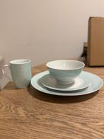 Turquoise Servies Set 6/8 Persoons, Huis en Inrichting, Keuken | Servies, Ophalen, Keramiek, Zo goed als nieuw, Effen