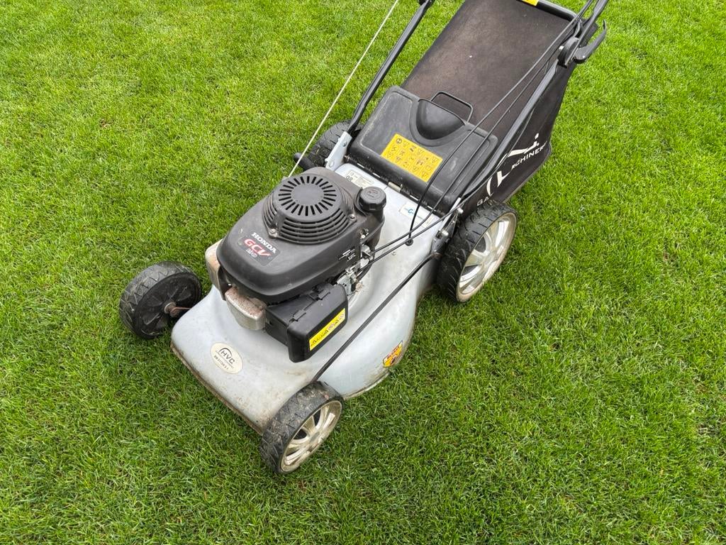 Grasmaaier honda GVC190 benzine, met aandrijving., Tuin en Terras, Grasmaaiers, Ophalen, Zo goed als nieuw