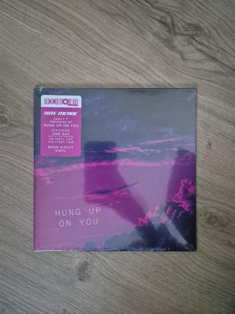 Tate McRae - Hung Up On You RSD 2026, 7 inch, 2020 tot heden, Ophalen of Verzenden, Nieuw in verpakking