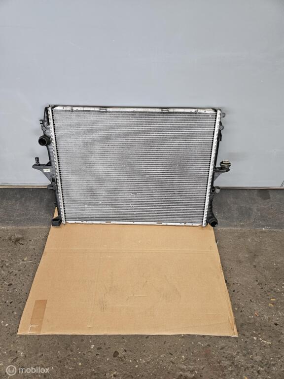 Radiateur  Porsche Cayenne 955, Auto-onderdelen, Motor en Toebehoren, Porsche, Gebruikt, Ophalen of Verzenden