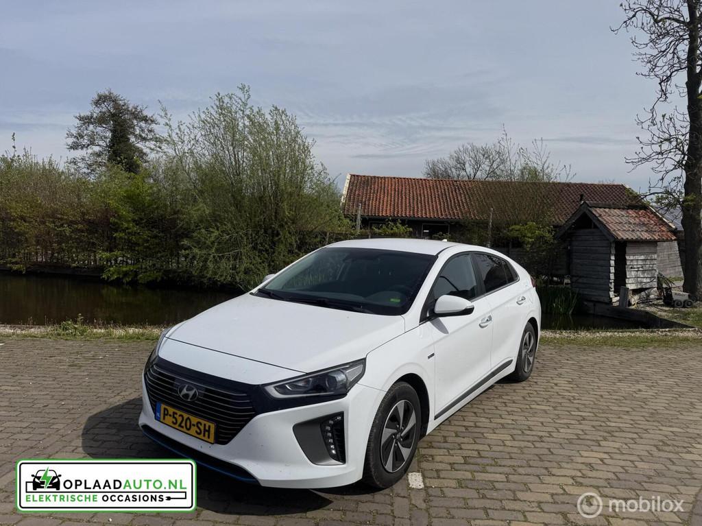 Hyundai IONIQ 1.6 hybrid | Stoelv. | Acc | infinity sound, Gebruikt, Euro 6, Met garantie (alle), Wit