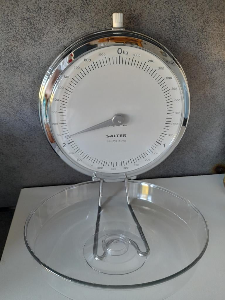 Salter Keukenwandweegschaal - Model 093, Minder dan 10 kg, Keukenweegschaal, Analoog, Ophalen of Verzenden