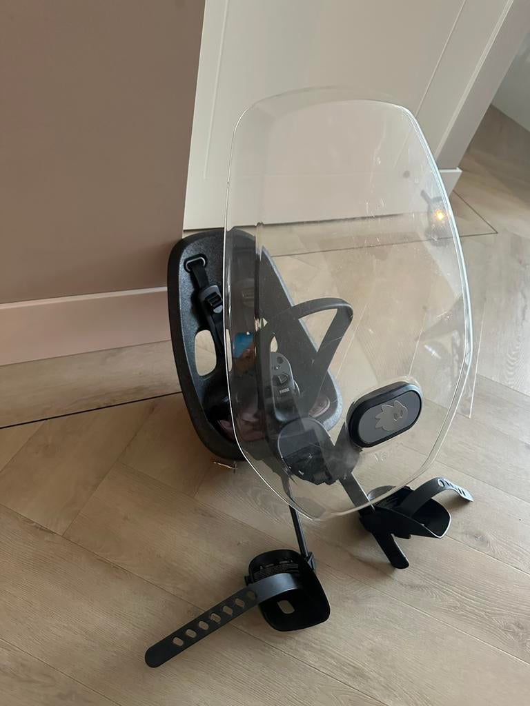 Thule yepp fietsstoeltje, Ophalen, Gebruikt, Voorzitje, Voetsteuntjes