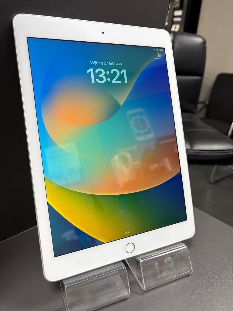 Apple iPad 2017 32GB Wit – Zeer nette staat, 9 inch, Apple, 32 GB, Apple