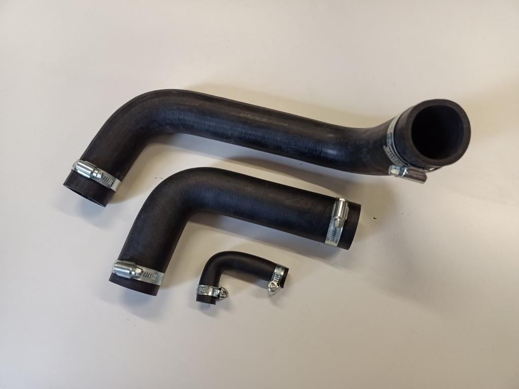 Nieuwe radiator slangen set en koeldelen Nekaf M38a1 jeep, Ophalen of Verzenden, Nieuw, Jeep