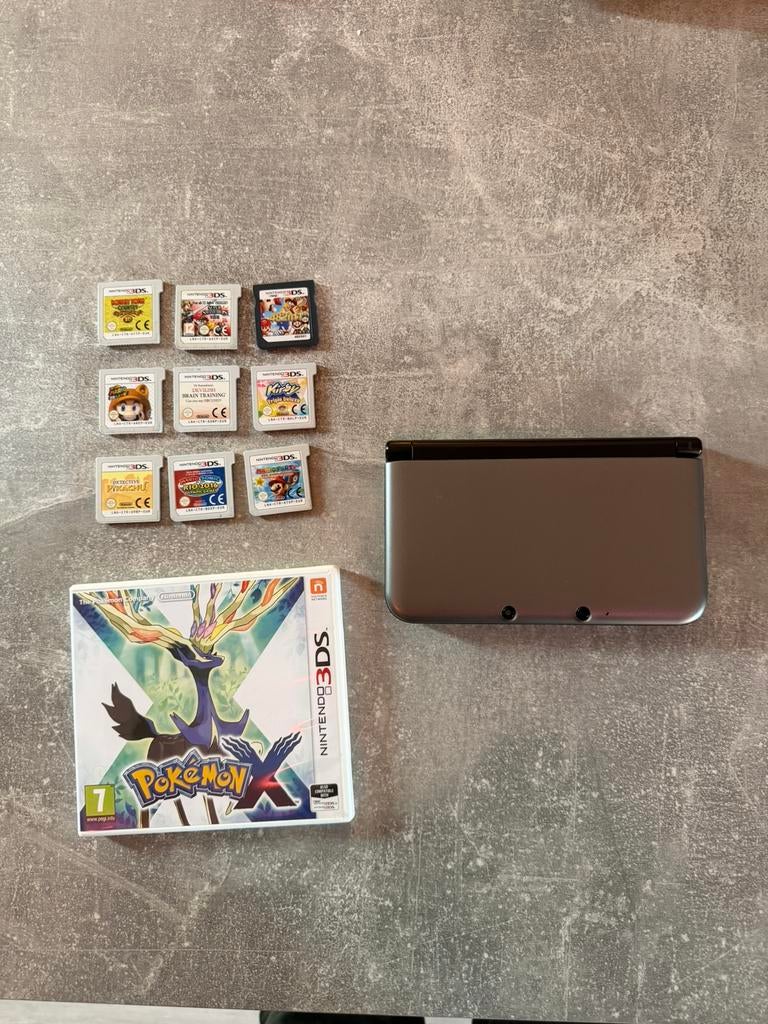 Nintendo 3DS XL - Met spellen, Spelcomputers en Games, Spelcomputers | Nintendo 2DS en 3DS, Ophalen of Verzenden, Zo goed als nieuw