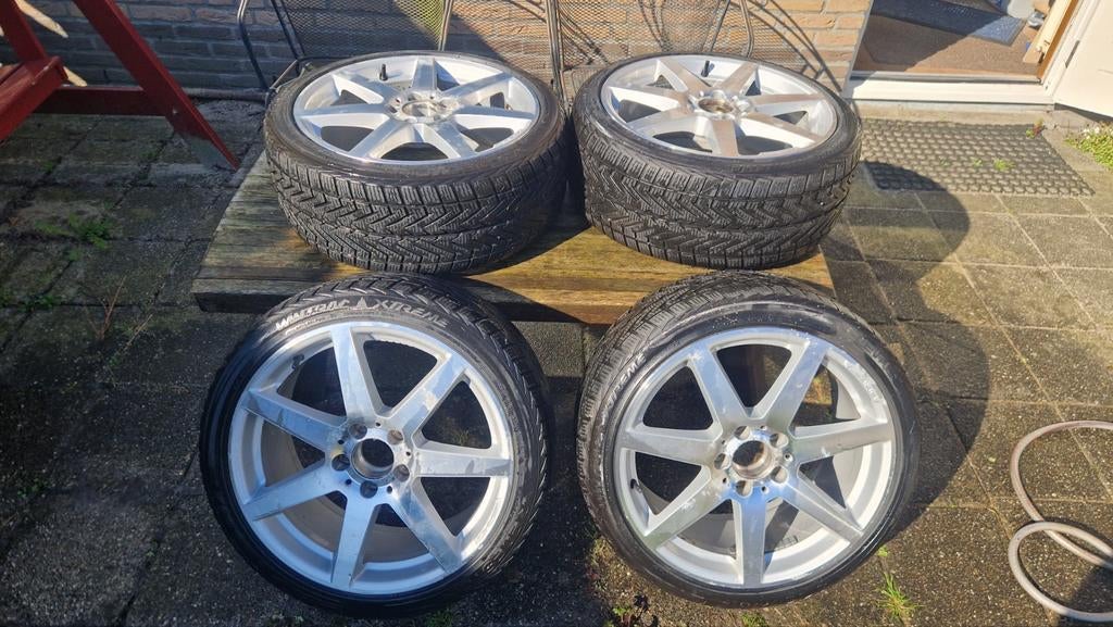 AMG breedset 18 inch winterbanden C-klasse C204 W204 S204, Ophalen, 18 inch, Gebruikt, Banden en Velgen