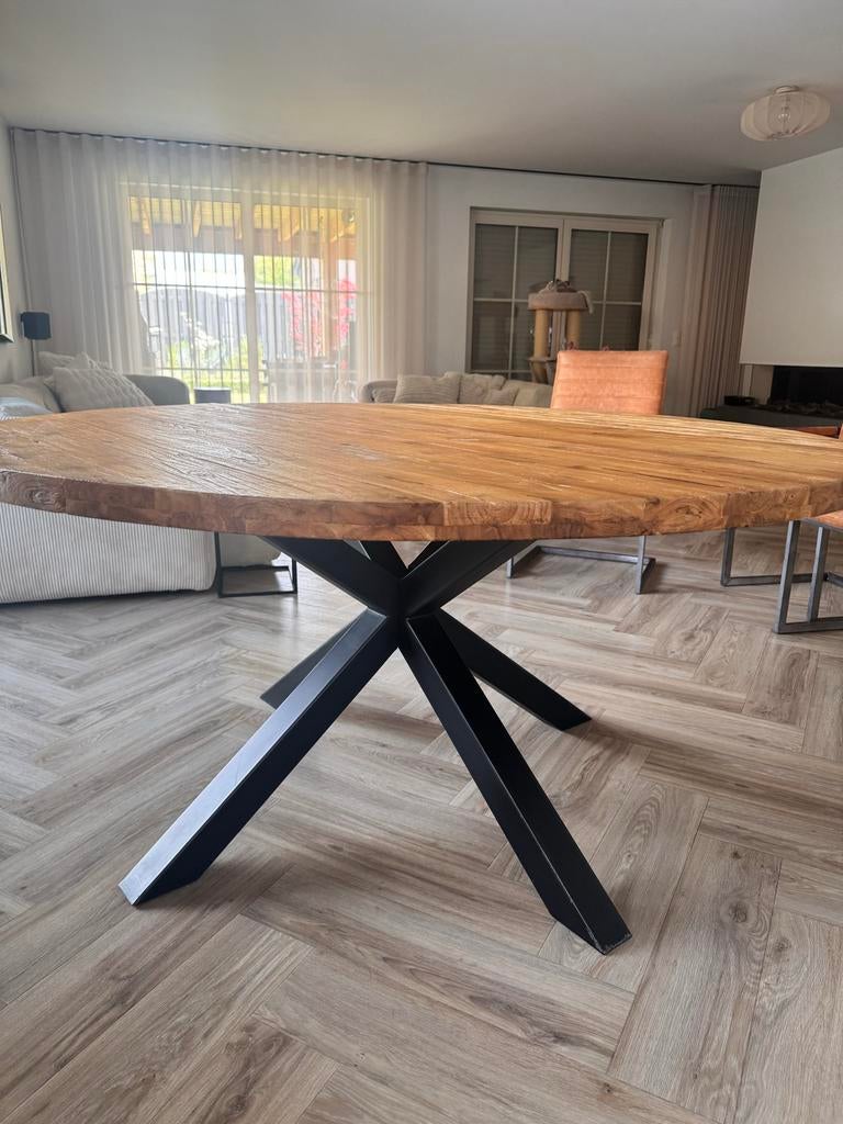 Eikenhout eettafel 160 diameter rofra home richmond, Gebruikt, 150 tot 200 cm, Ophalen of Verzenden, Vijf personen of meer