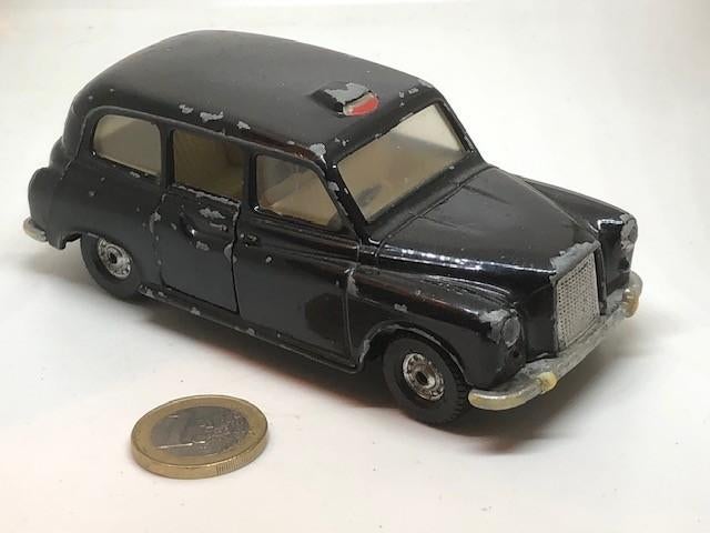 Austin London Taxi, Corgi, Hobby en Vrije tijd, Modelauto's | 1:32, Gebruikt, Auto, Corgi, Ophalen of Verzenden