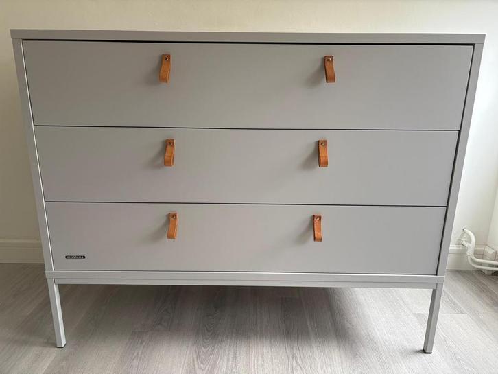Kidsmill Amy Issy ledikant en commode, Kinderen en Baby's, Kinderkamer | Complete kinderkamers, Zo goed als nieuw, Jongetje of Meisje