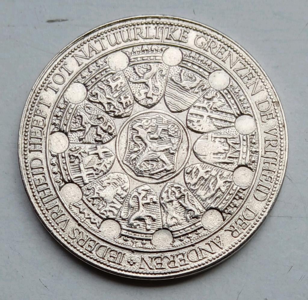 Penning Juliana en Wilhelmina 25 jaar bevrijding 1970, Ophalen of Verzenden, Overige materialen